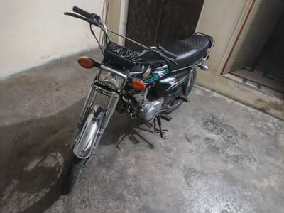 Honda 125 2023 morale