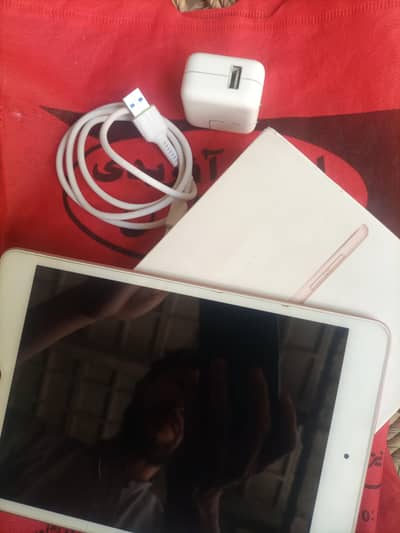 I pad mini 5 64/gb/full packing
