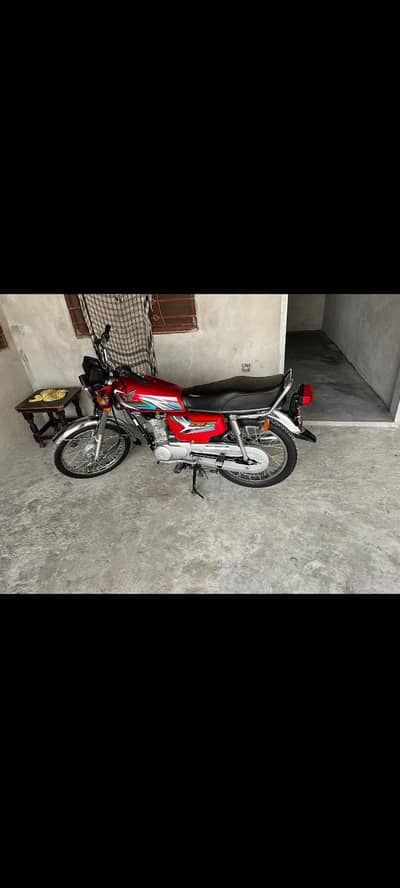 Honda cg 125 22/23 for sale