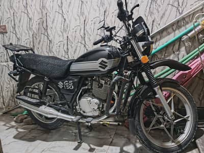 Suzuki GS 150 SE