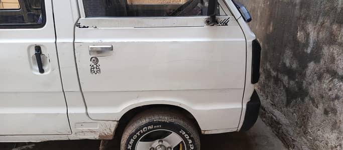 Suzuki Bolan 2015    03435074201
