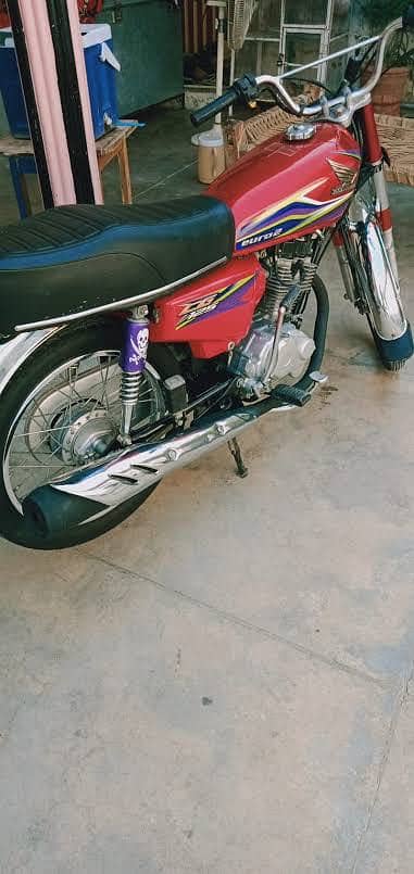 CG 125