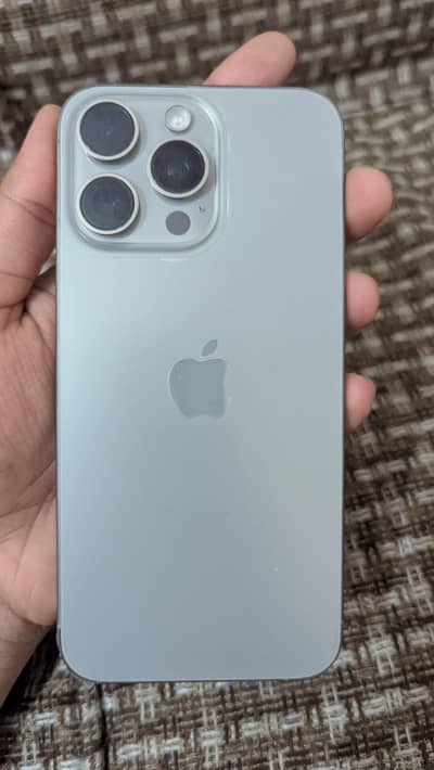 Apple iPhone 15 Pro Max 256gb non pta all 10 by 10