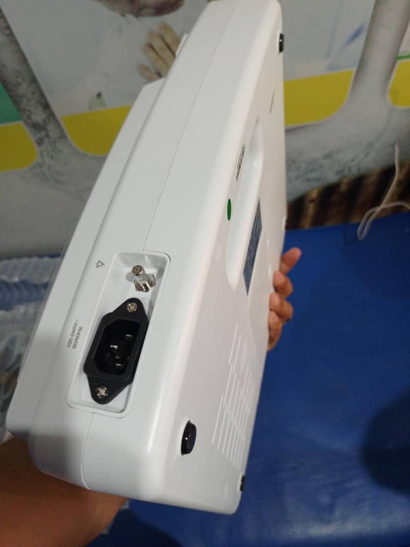 ECG MACHINE 6
