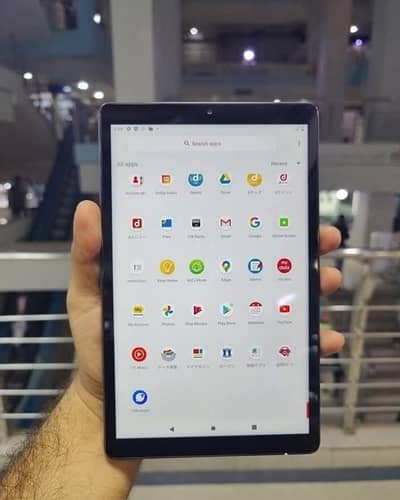 Lenovo Docomo D-42A Tablet – Excellent Condition (10/10)