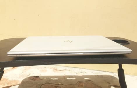 Hp elitebook core i 7 8th generation,ram 16GB ,rom 512GB ,facelock