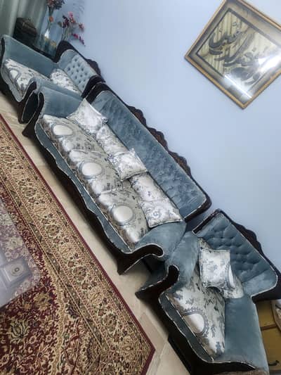 7 seater sofa set in perfect condition