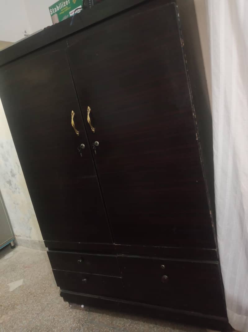 wardrobe 1