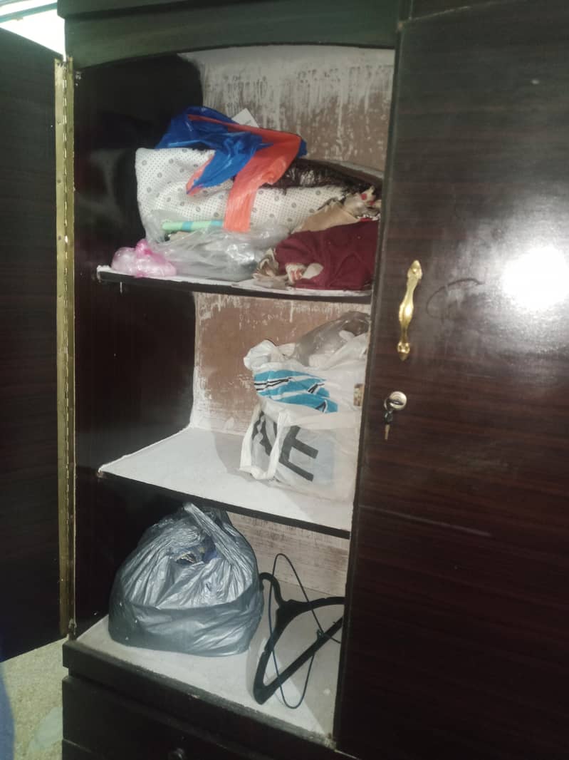 wardrobe 3