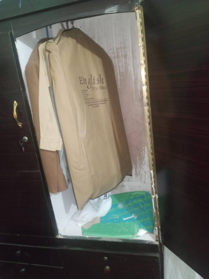 wardrobe 6