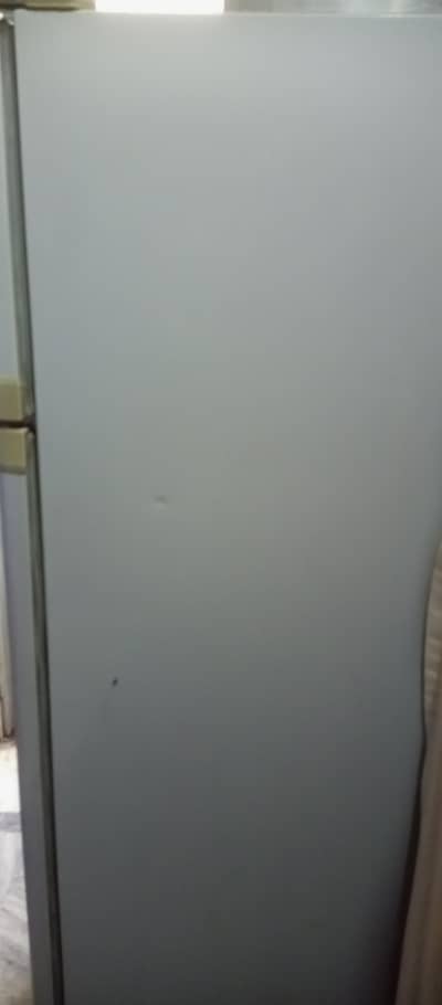 Dawlance midium Fridge Sale