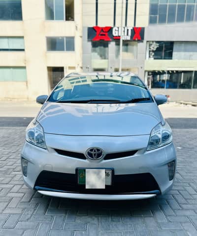 Toyota Prius 2012 model