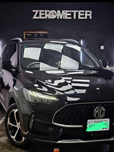 MG HS 2025