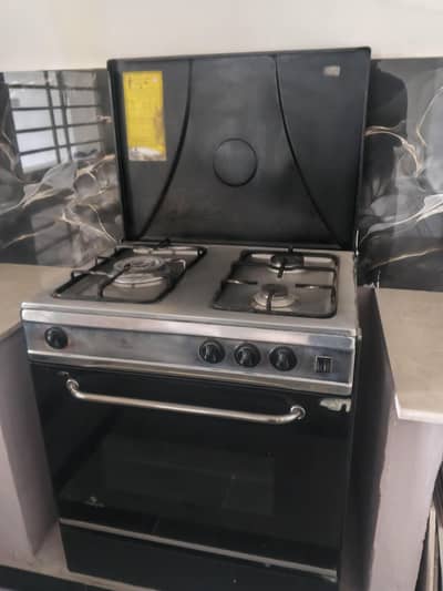 3 burner nasgas cooking range