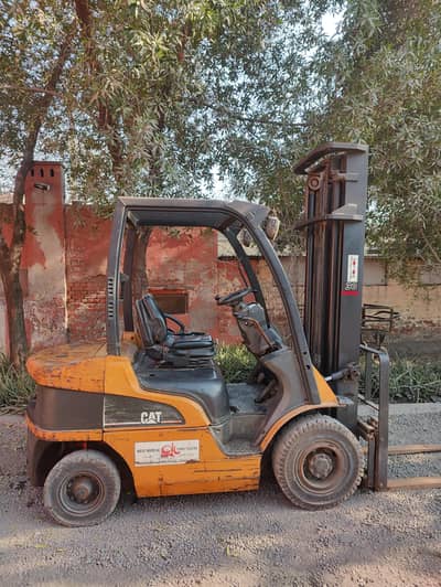 forklifter 3 ton caterpillar 03017146212
