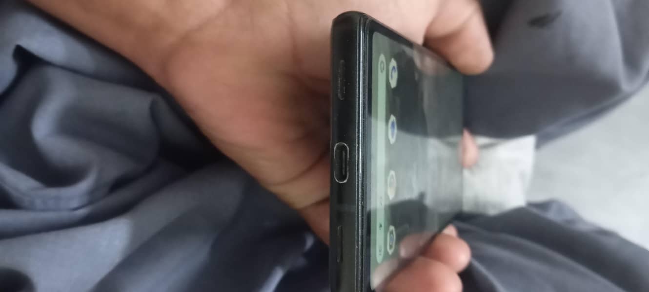 Google Pixel 6a 3