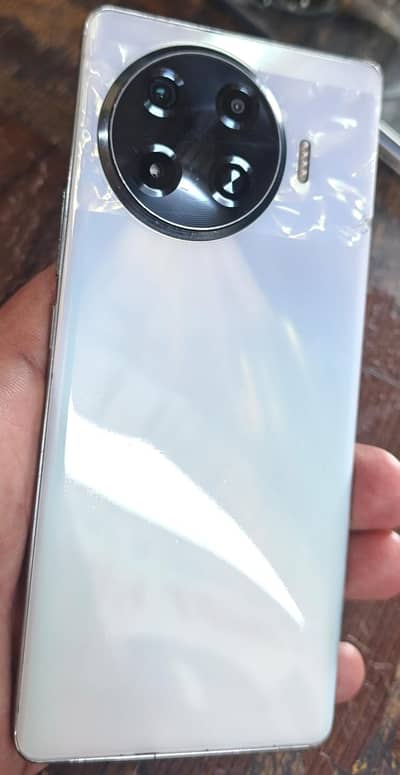 Tecno Spark 20 Pro Plus