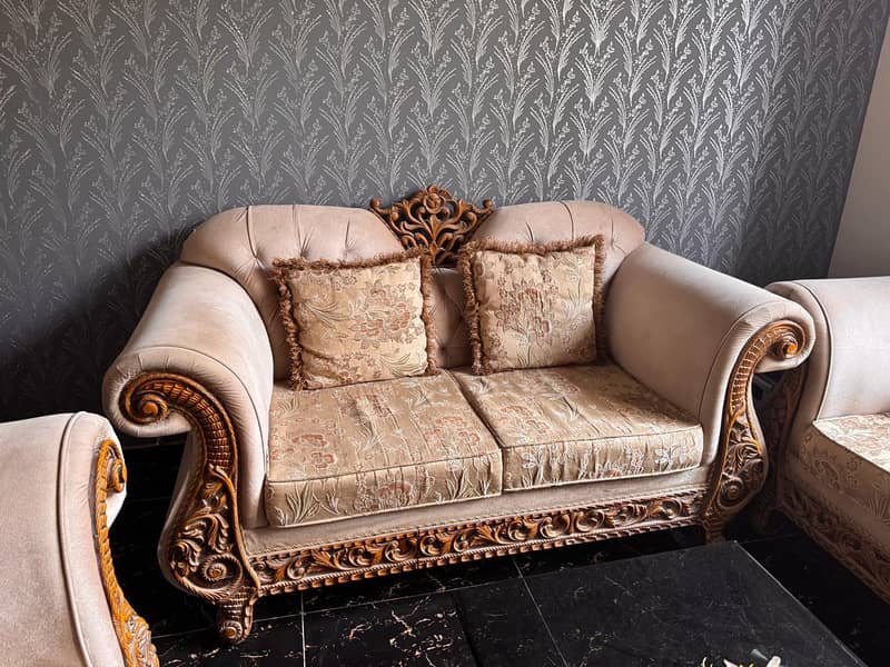 Sofa sets 7 seaters 2