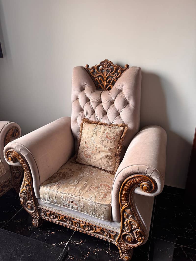 Sofa sets 7 seaters 6