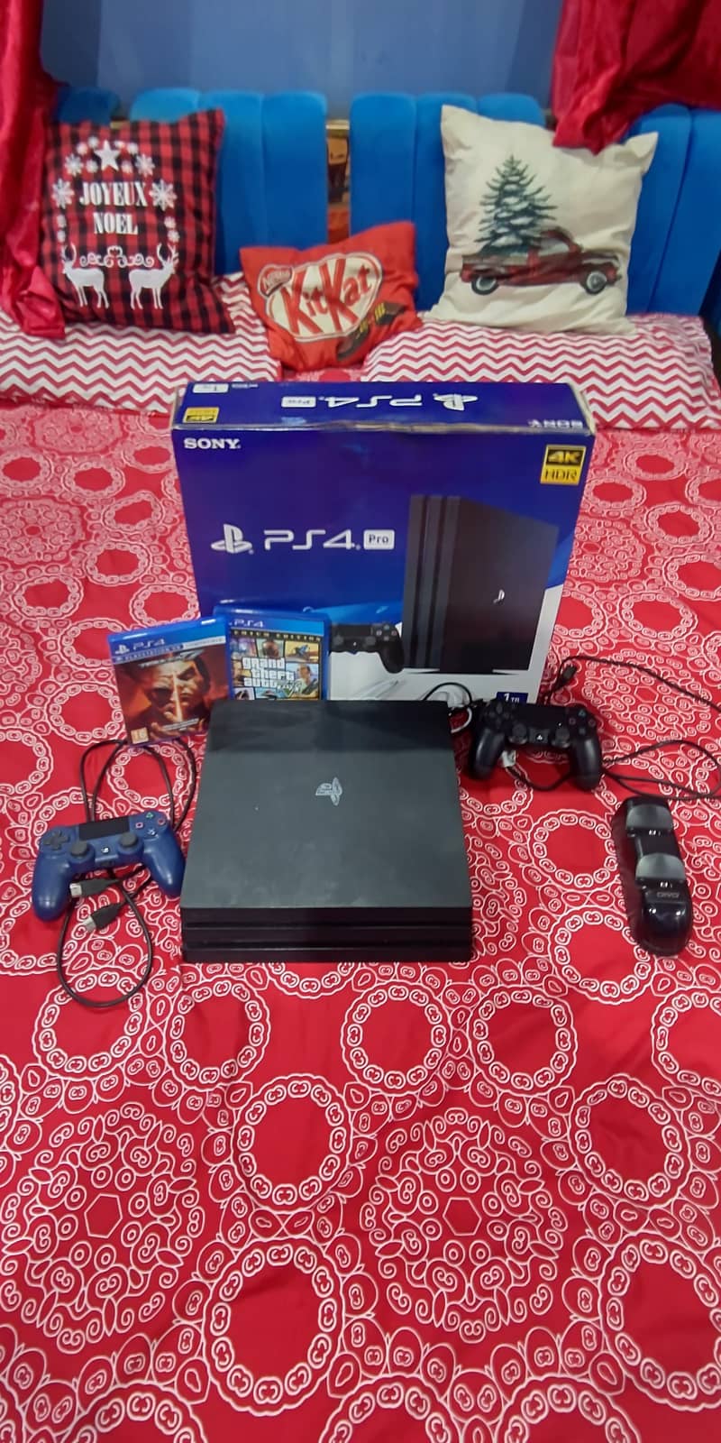 PS4 Pro 1TB 2