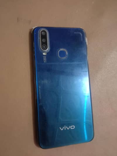 Vivo Y15