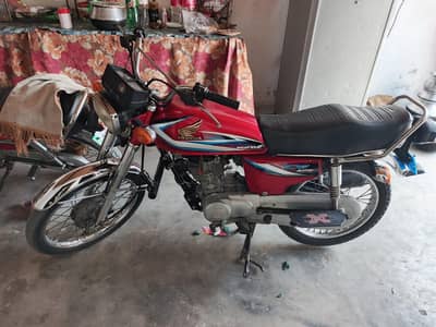 honda 125 2016 model Punjab number biometric available  0370/150-6153