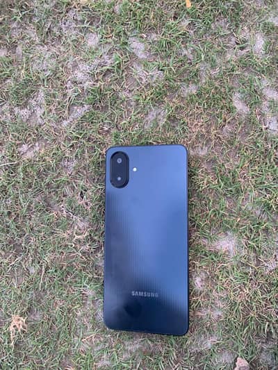 galaxy A07 almost new 4 ram 64 gb