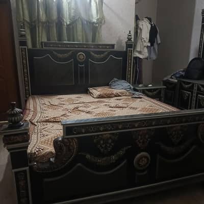 bad set with dressing table for sale good condition