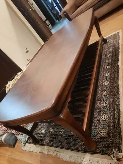 Center table