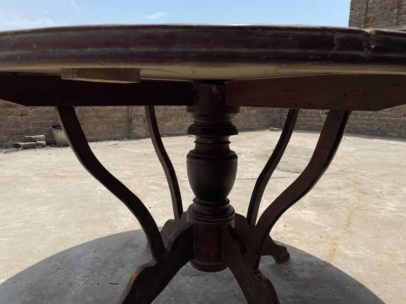 Round Dinning Table [only] 2