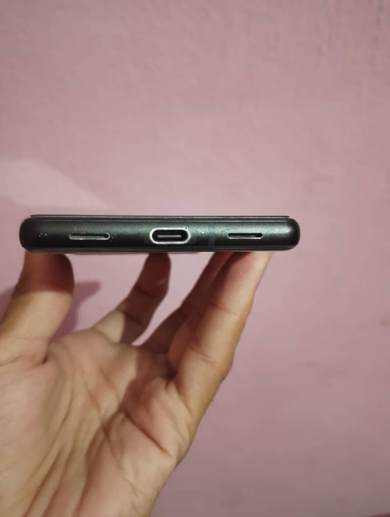 Google Pixel 6a 4