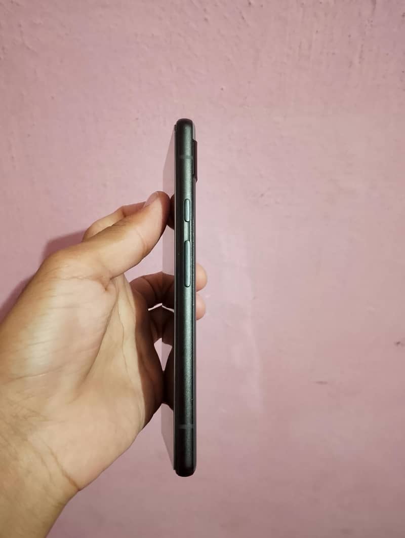 Google Pixel 6a 5