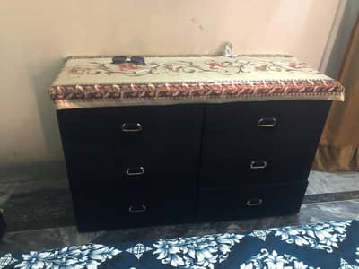 6 Drawers Dressing table and mirror material wooden and  velvet