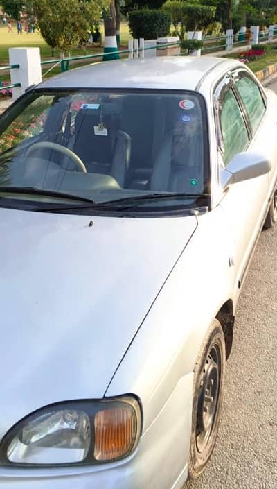 Suzuki Baleno 2004
