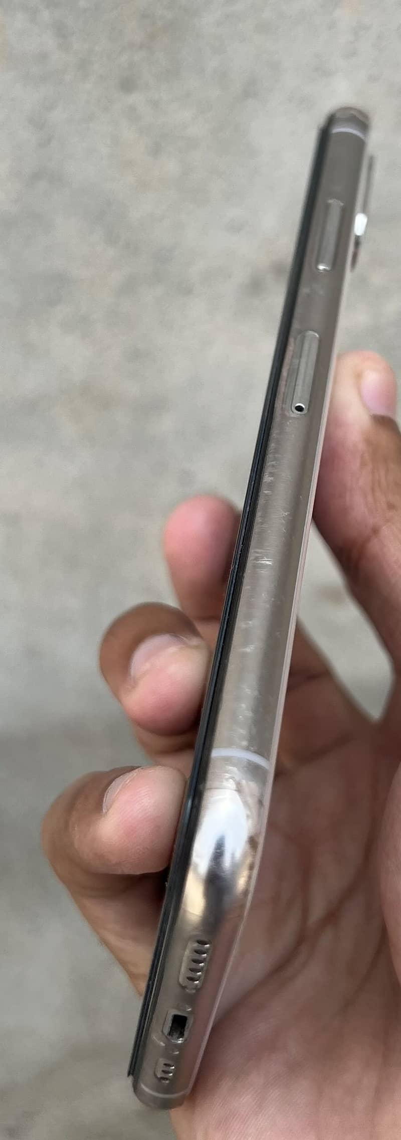 iPhone xs 3
