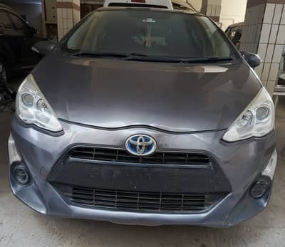 Toyota Aqua 2015