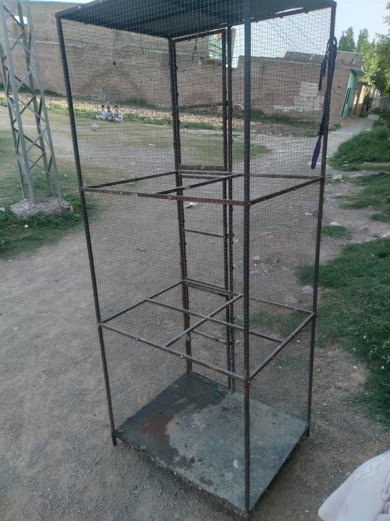  فروخت کے لیے بڑا اور مضبوط پرندوں کا پنجرہ  1