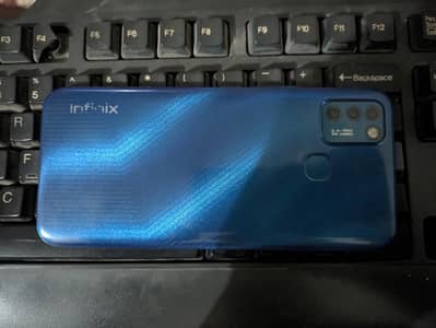 Infinix Smart 6 10/10 forsale. Contact no 03185600507