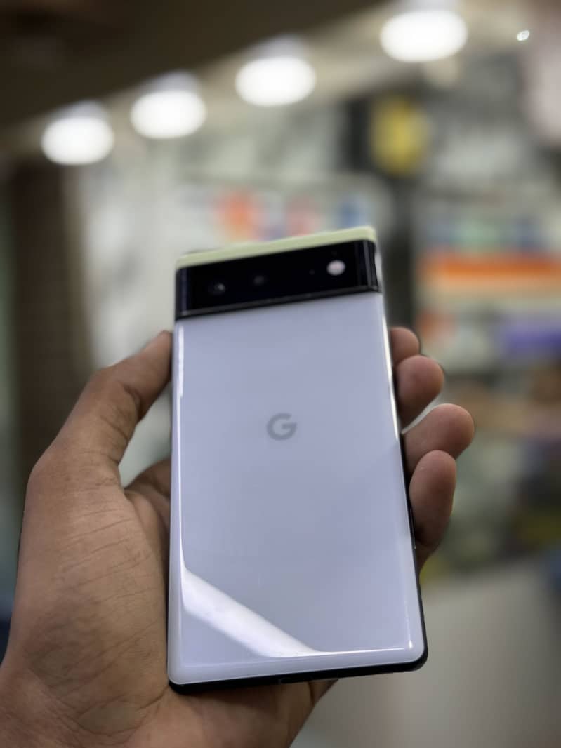 Google Pixel 6 5