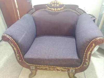 6sitter chinnotty  sofa set  good condition