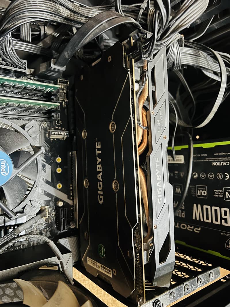 Gaming PC 0