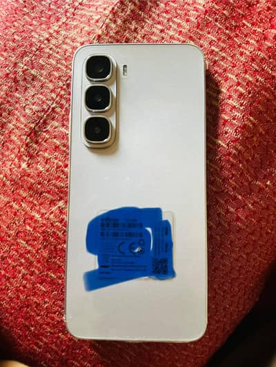 Infinix hot 60i 6+6 128 GB