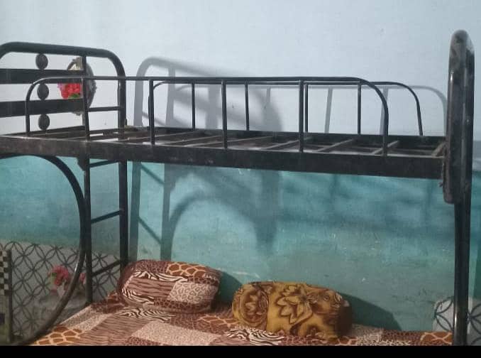 bunk bed 0