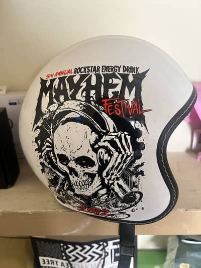 Skull premium Helmet