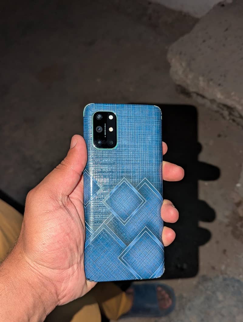 One Plus 8T 0