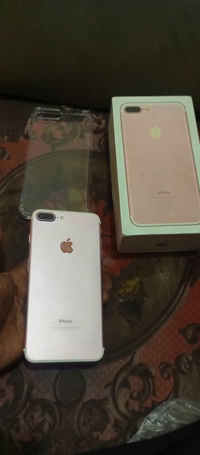 Apple iPhone 7 Plus 128gb pta with box