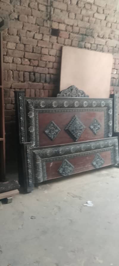 Bed set - Double bed - King size bed - Wooden bed with side table