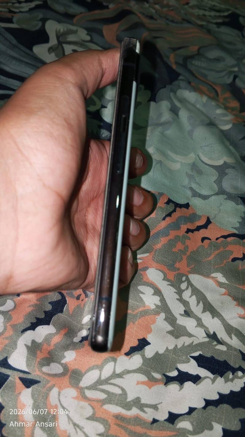 Google Pixel 6a 4