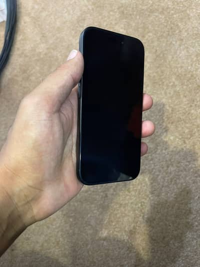 Apple iPhone 15