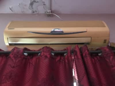 waves  AC 1.2 ton sahe used